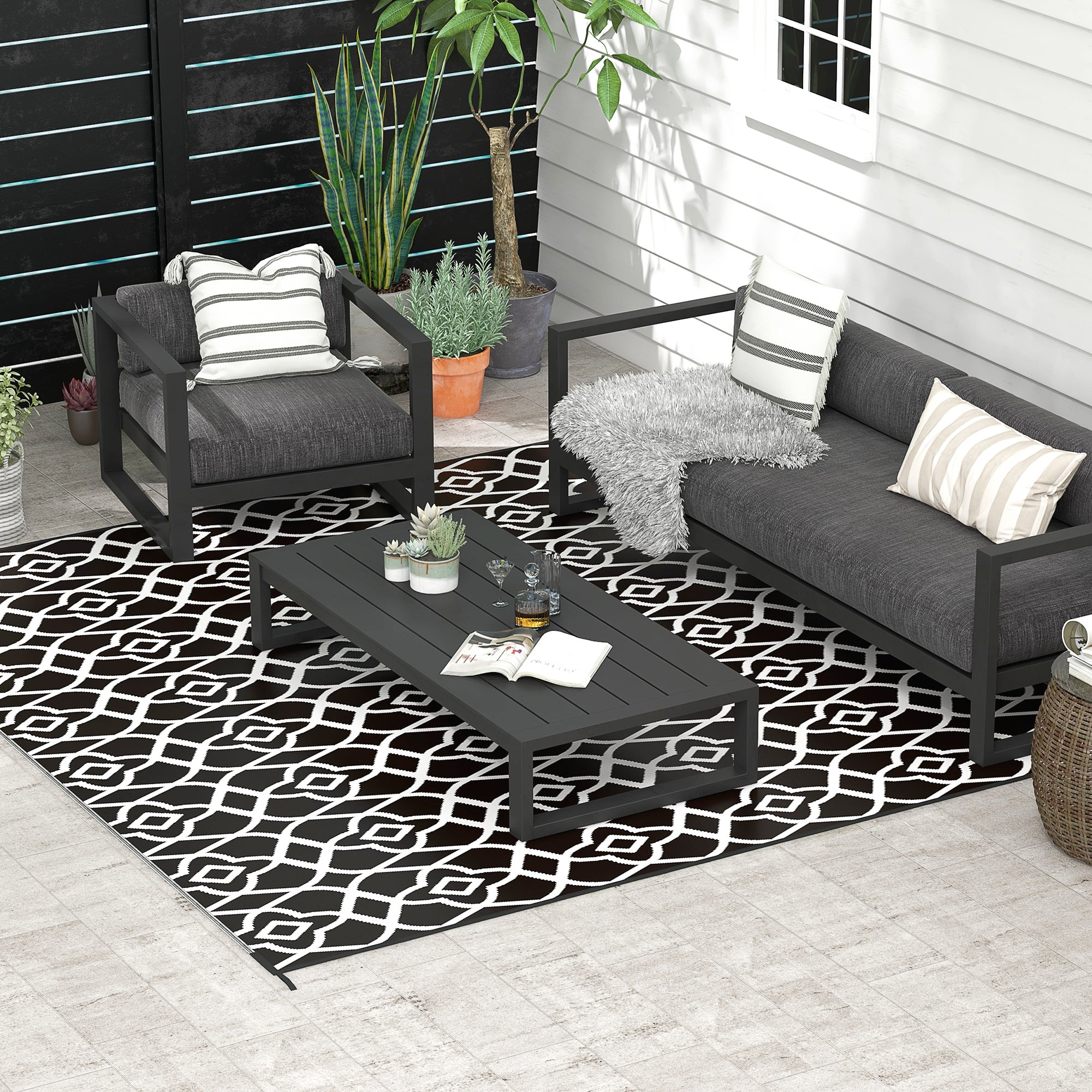 Reversible Outdoor Rug Carpet RV Camping Rugs with Carry Bag, 8' x 10', Black & White Clover